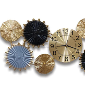 Horloge murale en métal personnalisable de qualité d'exportation disponible en différentes tailles et couleurs pour les acheteurs en gros de l'Inde - Product Image 4