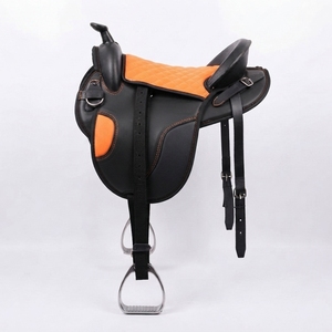 Silla de Montar Inglesa de Alta Calidad con Cuero PU y Estructura de Plástico para Entrenamiento de Caballos y Actividades de Ocio - Product Image 3