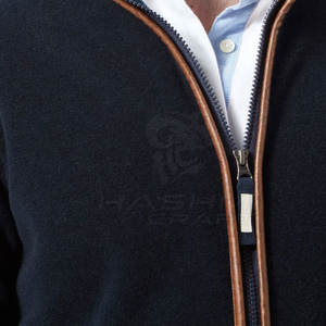 Nouvelle collection de vêtements d'hiver pour hommes, veste en polaire élégante et chaude, fabriquée avec un tissu doux pour un confort tout au long de la journée - Product Image 6