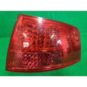 ไฟท้ายด้านขวา A8 D3 ปี 2002-2005 ของแท้ มือสอง รุ่น 4E0945096C - Product Image 1