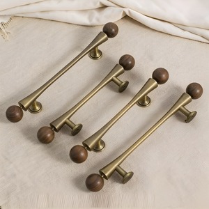 Manijas Elegantes de Acero Inoxidable Sólido para Gabinetes de Cocina, Armarios y Puertas de Cómodas para Uso Doméstico, Bajo MOQ, Aplicaciones en Dormitorios y Hoteles - Product Image 3