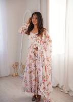 Ensemble maxi bohème imprimé en georgette avec dentelle décorative au col, jupe circulaire fluide et bas coordonné doux pour femme