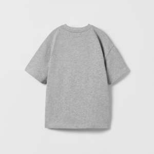 เสื้อผ้าเด็กผู้ชายแฟชั่น เสื้อยืดแขนสั้นฤดูร้อน เสื้อผ้าเด็กผู้ชายสีพื้น เสื้อยืดเด็ก เสื้อยืดโอเวอร์ไซส์ - Product Image 6