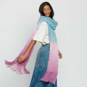 Bufanda de punto de cachemira para mujer, personalizada OEM y ODM, larga, de invierno, teñida con hilo sólido, ecológica, con borlas y jacquard. - Product Image 6