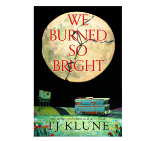 เราเผาให้สว่างมาก: หนังสือปกอ่อน-28 April 2026โดย TJ klune (ผู้เขียน) หนังสือปกอ่อน (ขายส่ง) - Product Image 2
