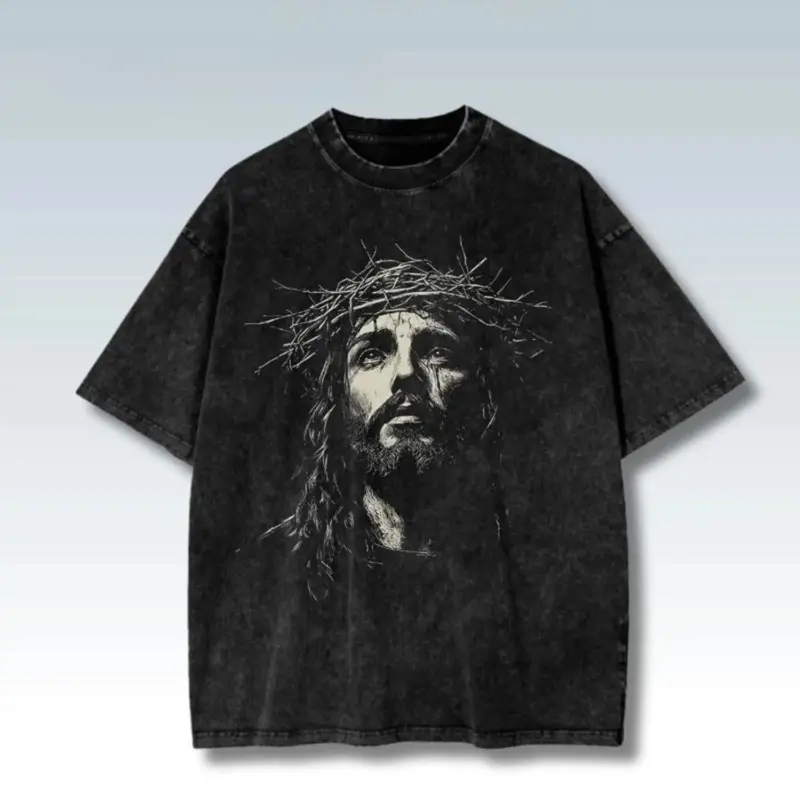 T-shirt délavé avec portrait de couronne