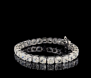 Bracelet en argent moissanite fait main, bijoux fins, bracelet tennis, cadeau de Noël pour femme ou petite amie - Product Image 1