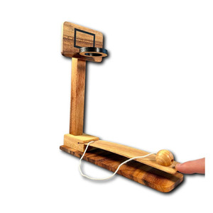 Jeu de basket-ball en bois artisanal avec lanceur à ressort intégré, ballon et panier de table pour le plaisir en famille - Product Image 5