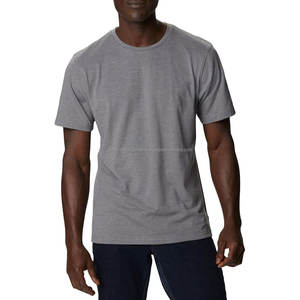 Camiseta de Cuello Redondo Unisex de Alta Calidad, 180 g/m², 70% Algodón, para Hombre y Mujer, Venta al por Mayor de Fábrica, Impresión de Logotipo Personalizado - Product Image 2