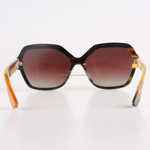 Gafas de búfalo Hombres Mujeres Marco de cuerno cuadrado Gafas de sol Fotografía Gafas de Sol de Falak World Export - Product Image 1