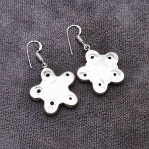 Boucles d'oreilles fleur en améthyste faites à la main, argent sterling 925, bijoux en pierres précieuses, pierre naturelle violette, boucles d'oreilles pour femmes, cadeau - Product Image 3