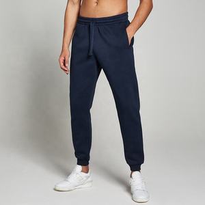 Conjunto deportivo informal de algodón de alta calidad, sudadera con capucha y pantalones de chándal para hombre, tela cómoda y de máxima calidad. - Product Image 4