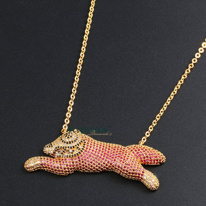 Pendentif Chat du Cheshire en Argent 925 et Moissanite, Design Animalier Adorable, Unisexe, Idéal au Quotidien - Product Image 1