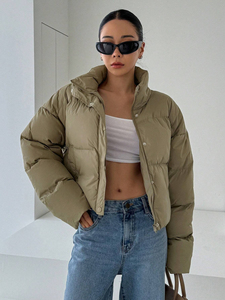 Veste matelassée personnalisée de haute qualité pour femmes, grande taille, en nylon, fourrure respirante, imperméable, veste d'hiver à prix avantageux - Product Image 5