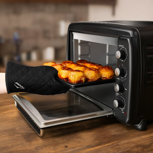 Guanto da forno nero resistente al calore per cuocere e grigliare in sicurezza - Product Image 3