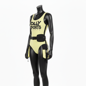 Traje de baño de una pieza premium de nailon y spandex GSM amarillo para mujer, con paneles laterales negros y logotipo personalizado serigrafiado. - Product Image 4