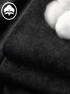 Camiseta Negra Extra Grande para Hombre, Diseño de Huella Blanca, Manga Corta, Cuello Redondo, Estilo Casual Urbano, 100% Algodón, Tejido de Punto Transpirable - Product Image 3