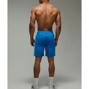 Shorts de sport pour homme avec logo personnalisé, légers, respirants, séchage rapide, pour entraînement et gym - Product Image 3