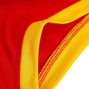ชุดบาสเก็ตบอลสำหรับทีม Solid Trader เนื้อผ้ายืดหยุ่นสูง ทนทาน พิมพ์ลายแบบ Sublimation สีสันสดใส เหมาะสำหรับใส่เล่นกีฬาฤดูร้อนแบบสบายๆ - Product Image 4