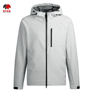 แจ็คเก็ตซอฟต์เชลล์ดีไซน์พิเศษสำหรับผู้ชาย ยี่ห้อ Ryan Pro Gear แบบซิปปิด พร้อมโลโก้สั่งทำได้ ทรงปกติ ลายเรียบ - Product Image 5