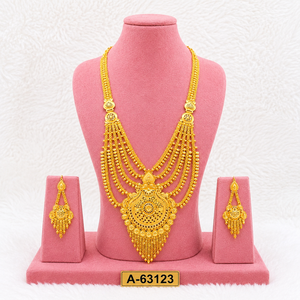 Ensemble collier et boucles d'oreilles pour femme plaqué or 24 carats, motif floral, bijoux de mariage classiques, alliage A-63256 - Product Image 5