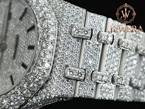 Luxury Hip Hop Moissanite Diamond Watch Stainless Steel Iced Out Timepiece for Fashion Retail Wholesale and Gift Market for Sale - Product Image 5