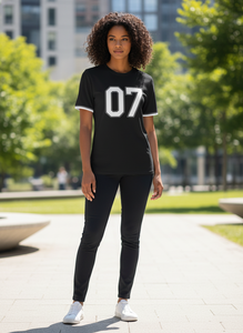 Camiseta Negra Personalizable Premium - Nombre y Número Personalizados 07 - Product Image 4