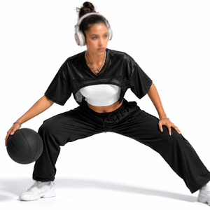 Camiseta Corta de Fútbol Americano Personalizada para Mujer, Negra, de Malla, con Parches de Satén, Manga Corta, OEM, ODM, Venta al Por Mayor - Product Image 2
