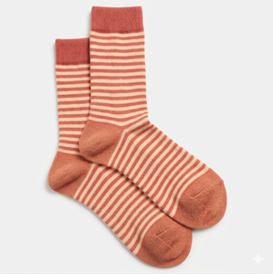 Latest Design Custom Logo Men's Crew <b>Socks</b> Casual Wear Spandex/<b>Polyester</b> Quick Dry Anti-Bacterial <b>Socks</b> - Product Image 2