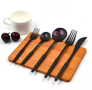 Meilleure vente moderne lourd noir épaissi manche rond 18/10 5 pcs ensemble de couverts - Product Image 2