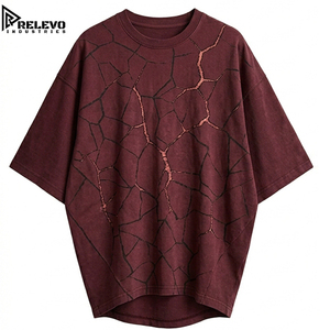 เสื้อยืดทรงหลวมสไตล์วินเทจสีแดงเลือดหมู ย้อมสีแบบแอซิดวอช ผ้าฝ้าย 100% ระบายอากาศได้ดี สตรีทแวร์ ไหล่ตก - Product Image 1