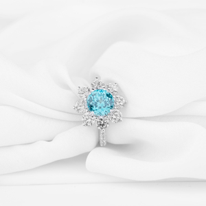 Bague Fleur Halo en Argent Sterling 925 avec Topaze Bleue Céleste pour Femme, Pierre Précieuse Ronde Taillée, Bijou Fin et Élégant, Cadeau pour Elle - Product Image 1