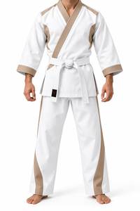 Conjunto de Karate y Judo de Grado Profesional con Costuras Resistentes y Tela Premium para Práctica Diaria y Uso en Torneos - Product Image 6