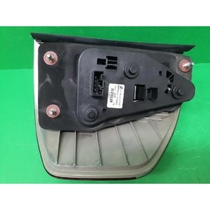 ไฟท้ายด้านซ้าย X3 E83 ปี 2003-2010 ในแผงด้านข้าง ซ้าย มือสอง ของแท้ OEM 63216990169 - Product Image 2