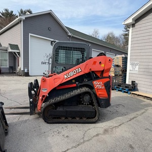 รถตักล้อยาง Kubota SVL75-2 ขนาดกะทัดรัด ราคาดีที่สุด พร้อมปั๊มไฮดรอลิก PLC รถตักหน้า และอุปกรณ์เสริม ลดราคา - Product Image 1