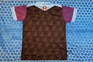 T-shirt en tricot à manches courtes et col en V pour homme avec motif de dessin animé, style streetwear, impression numérique, respirant, coupe classique - Product Image 2