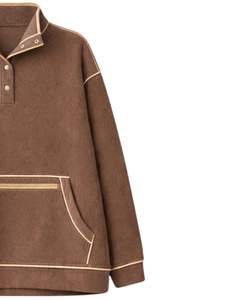 Sweat-shirt épais marron chocolat pour femme, coupe oversize, en polaire, avec col à boutons-pression, poche kangourou et passepoil contrastant - Product Image 4