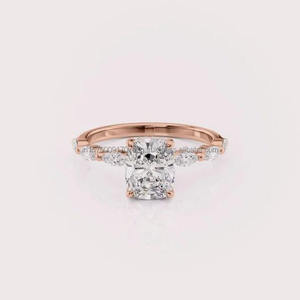 Anillo de Compromiso de Moissanita Elegante y de Moda, el Más Vendido, para Joyería de Novia y Eventos Especiales, Disponible al Mejor Precio - Product Image 1