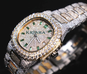 Reloj de Acero Inoxidable Plateado de la Mejor Calidad con Diamantes Mossinate, Reloj Impresionante para Hombres y Mujeres con un Atractivo Clásico - Product Image 6