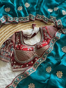 Sari en satin Premium Reglance avec broderie de sequins de 3 mm, bordure lourde, entièrement brodée, entièrement cousue, design traditionnel - Product Image 2