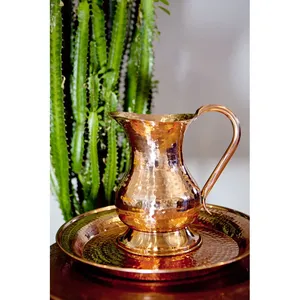 Carafe en métal artisanale de luxe, pichet à eau vintage pour la maison moderne, la cuisine, le restaurant et la décoration d'hôtel, élégant et écologique - Product Image 5