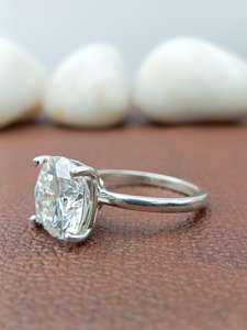 Anillo de Plata de Ley 925 con Circonita Cúbica de 8mm, Corte Brillante, Engaste en Bisel, para Mujer, de Lujo, para Boda - Product Image 5