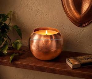 Recipiente para Velas de Cobre Satinado Liso – Contenedor Metálico Esférico sin Costuras para Decoración Interior Contemporánea y Spas de Lujo - Product Image 1