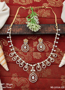 Ethnic Necklace Ensemble for <b>Women</b> Grand Occasion Statement Jewellery Festive Celebration <b>Gift</b> Collection <b>Women</b> Jewelry <b>Sets</b> - Product Image 2