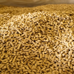 Pellets de Madera de Pino de Primera Calidad Plus-A1 con 1% de Ceniza, 8% de Humedad, 4000J de Calorías para Energía de Biomasa y Combustible para Cocinar - Product Image 6