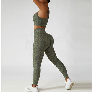Ensemble de sport 2 pièces à motif uni : Leggings et soutiens-gorge de yoga absorbants pour l'été et le printemps, imprimés par sublimation - Product Image 3
