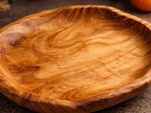 Olive Wood Polished Classic Round Dinner Plate with Customized Logo Packing <b>for</b> <b>Small</b> Appetizers Party Use - Product Image 5