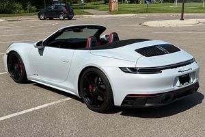 รถปอร์เช่ 911 คาร์เรรา จีทีเอส คาบริโอเล็ต ปี 2023 ทุกคัน พร้อมจัดส่งทั่วโลก - Product Image 6