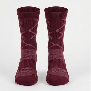 Chaussettes de compression fantaisie pour hommes, idéales pour la course, l'allaitement, le fitness, en nylon tricoté sur mesure, pour le soutien athlétique et la récupération, personnalisables - Product Image 1
