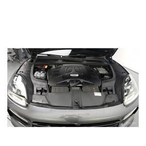 Porsche Cayenne 3.0 Coupé 2024, 48 374 km, Boîte Automatique, Sièges en Cuir, Volant à Gauche avec Caméra Arrière - Product Image 6